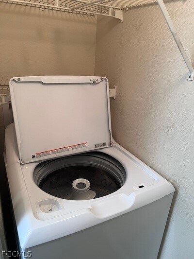 Building Photo - 12571 Equestrian Cir