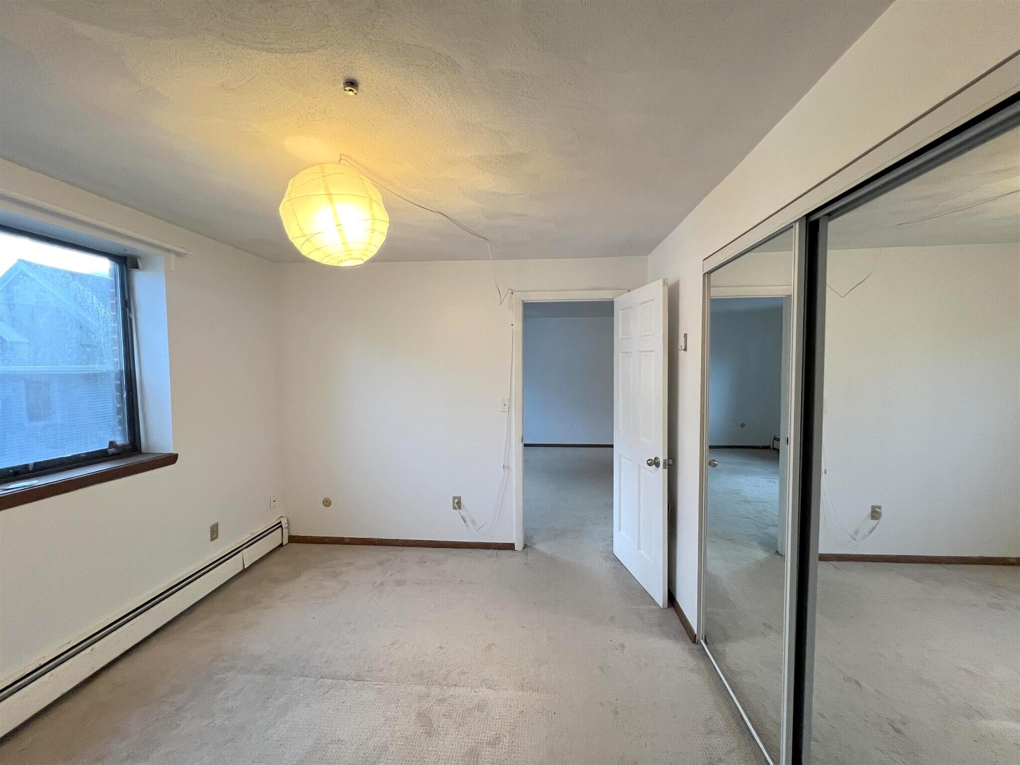 Building Photo - 25 Linden Ave