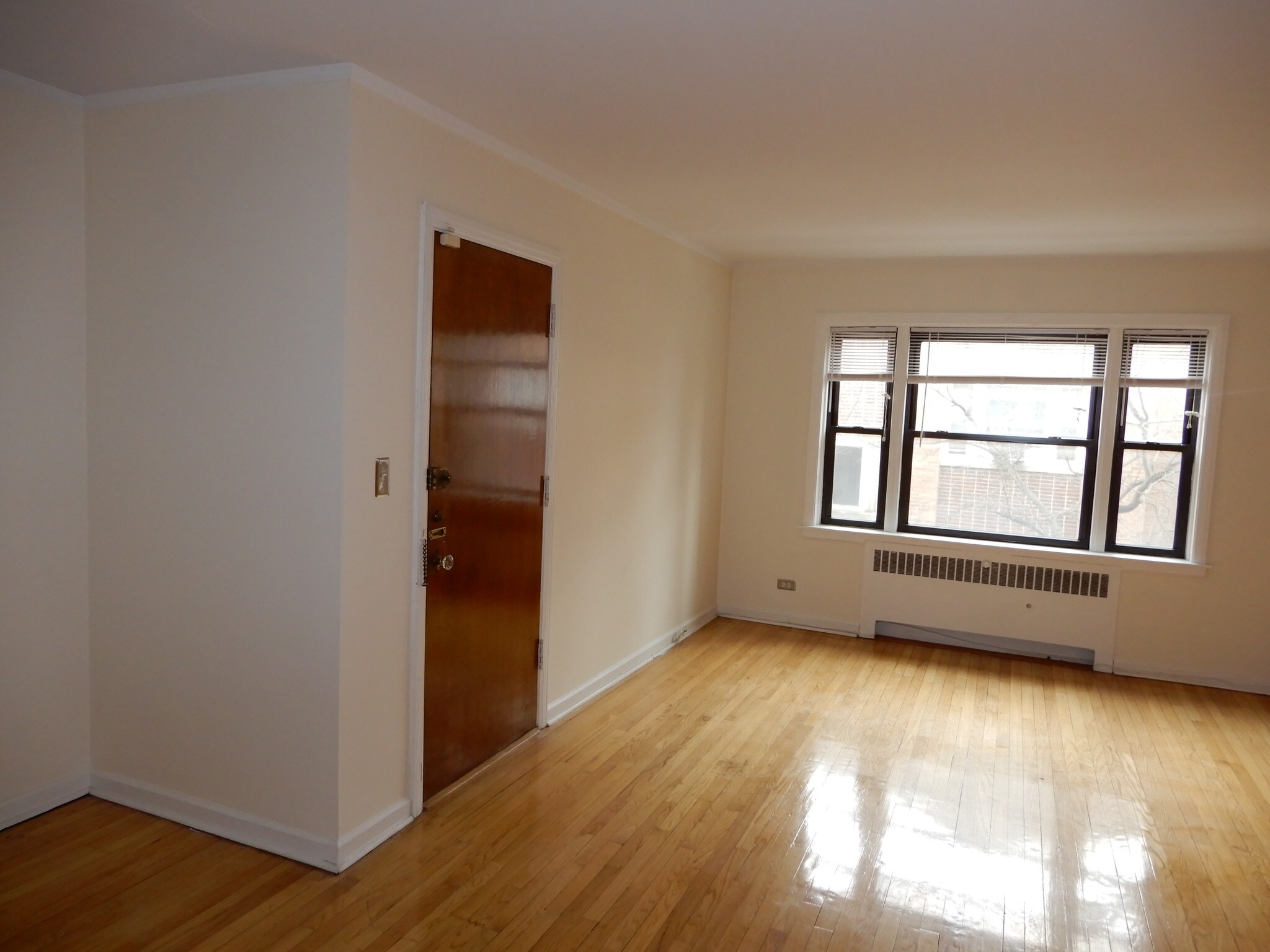 front door - 1526 N Harlem Ave