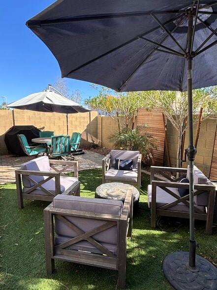 Building Photo - 1350 S Greenfield Rd