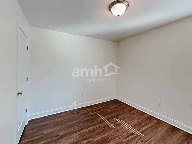 Building Photo - 3252 Brierhill Road