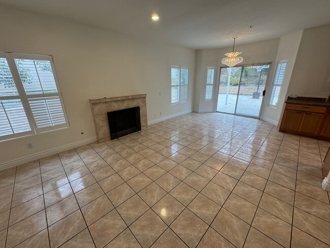 Building Photo - Pasatiempo 4 Bedroom Home