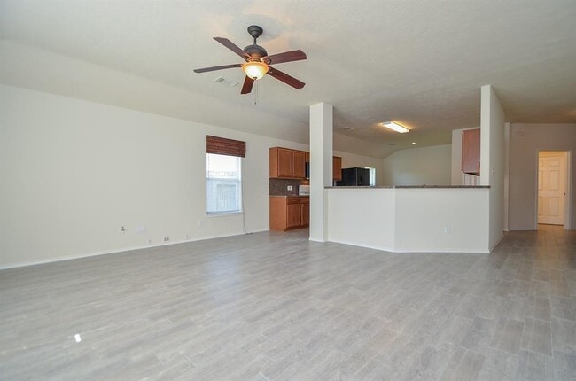 Building Photo - 18135 Sorrell Oaks Cir