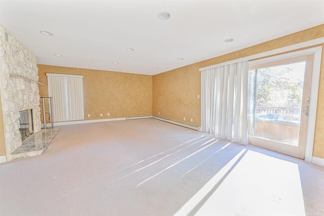 Building Photo - 8 Mondavi Ln