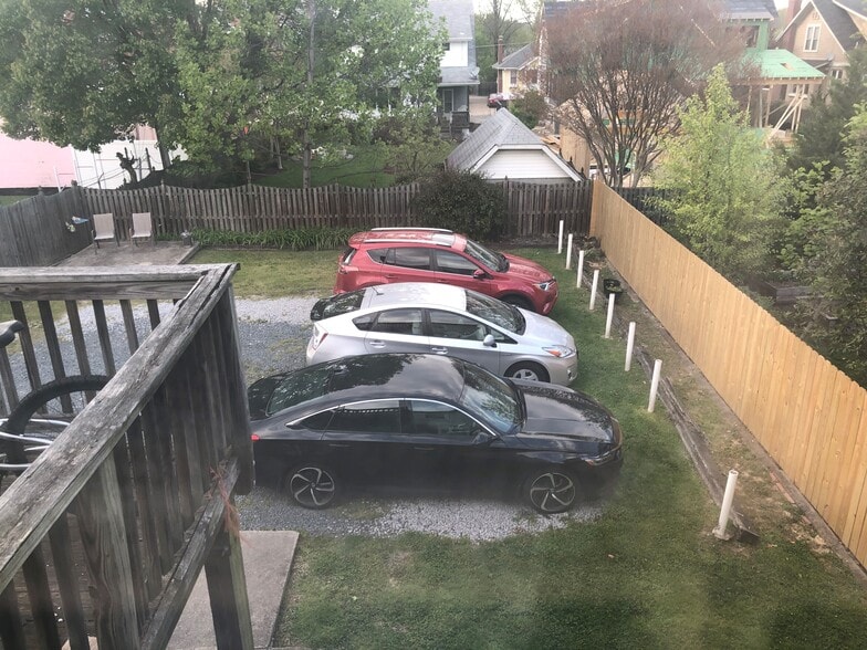 Parking - 104 Stewart Ave