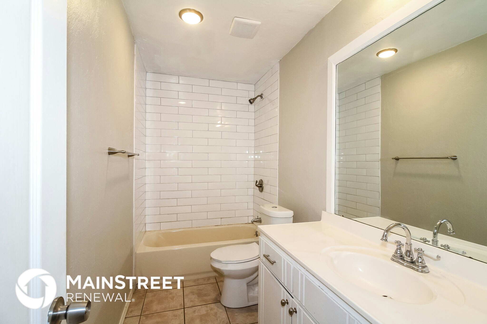 Building Photo - 10101 Mamus Ln