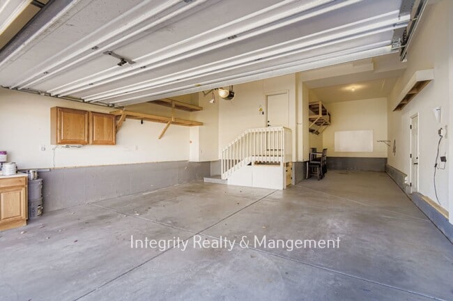 Building Photo - 3839 Donnington Cir
