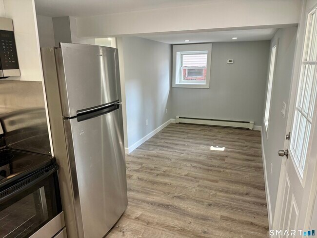 Building Photo - 78 McKinley Ave