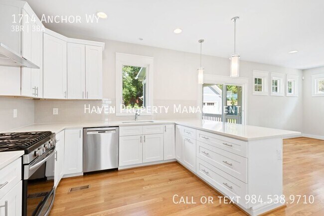 Building Photo - 1714 Anchor Wy