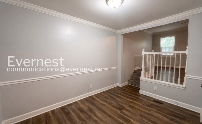 Building Photo - 404 Dabney Dr