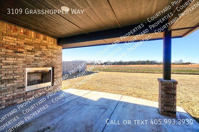 Building Photo - 3109 Grasshopper Wy