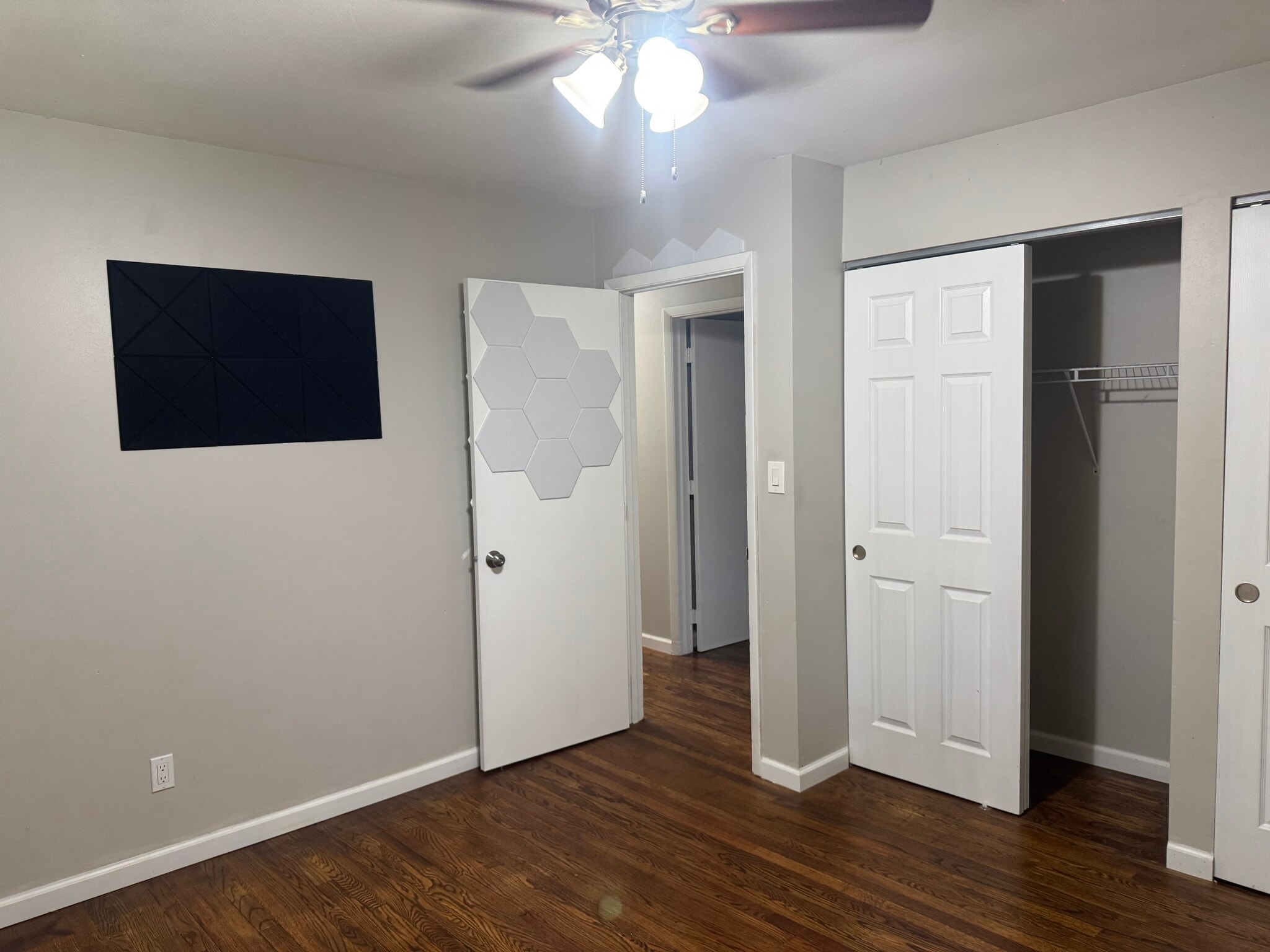 Building Photo - 509 Majestic Dr