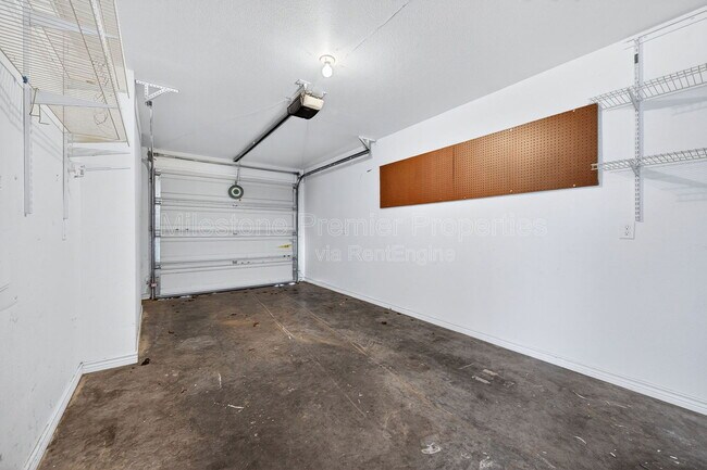 Building Photo - 1021 Rice St