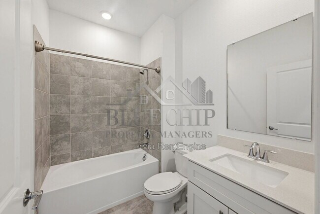 Building Photo - 3048 Country Side Dr