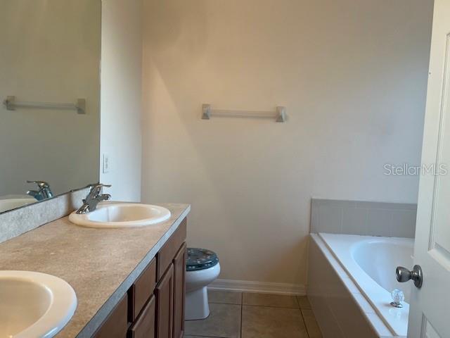 Building Photo - 449 Glastonbury Dr