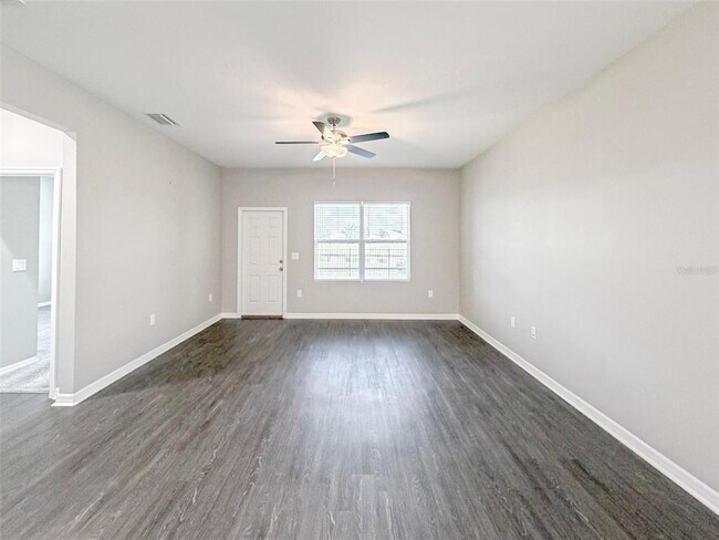 Building Photo - 3430 Cup Dr