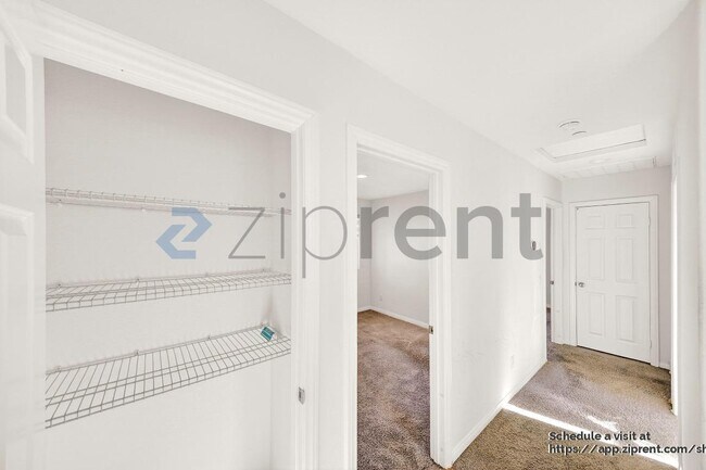 Building Photo - 7651 Heathblossom St