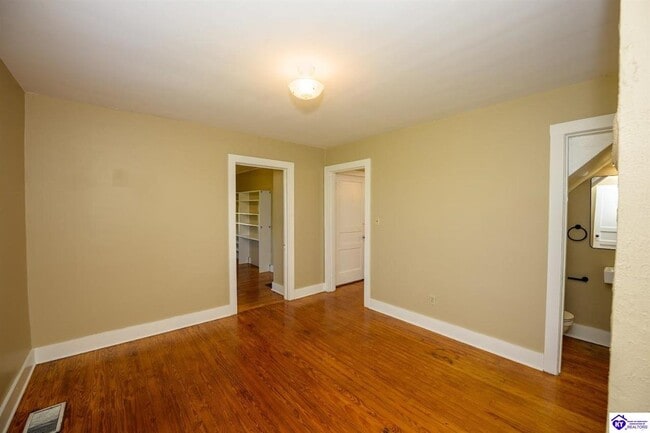 Building Photo - 189 Bob Wade Rd