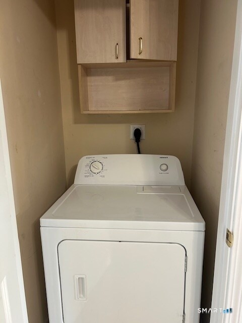 Building Photo - 227 Howe Ave