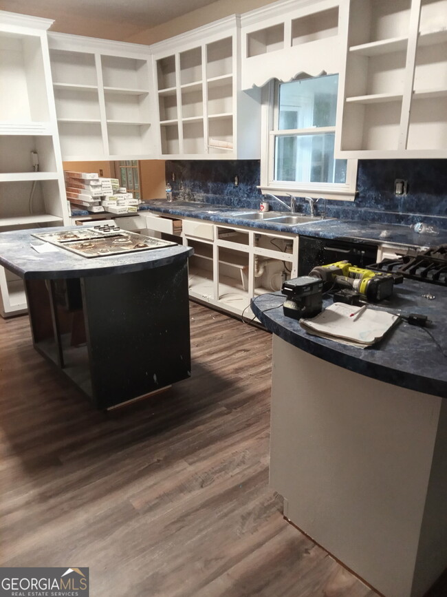 Building Photo - 3213 Southridge