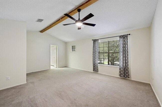 Building Photo - 7201 Pine Bluffs Trail