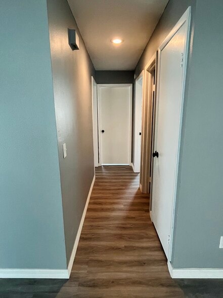 Building Photo - 1605 Cobbler Dr