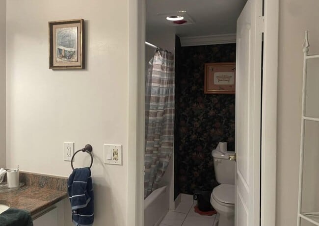 Building Photo - 21218 Lago Cir