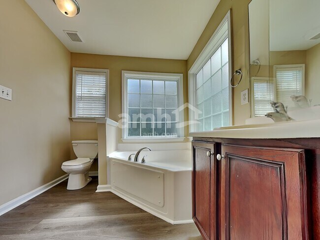 Building Photo - 1305 Tawny View Ln