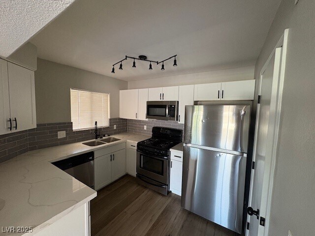 Building Photo - 4555 E Sahara Ave