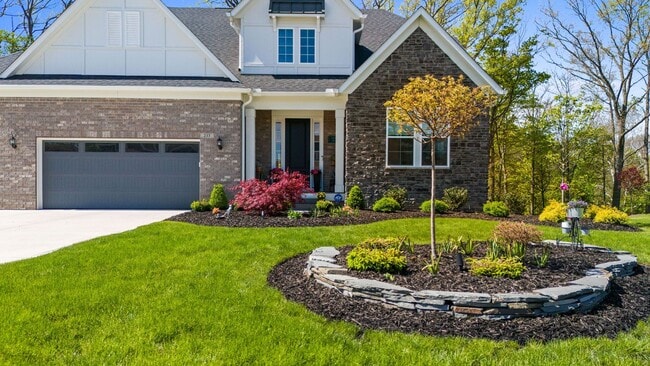 Building Photo - Modern Luxury!  Lakes of Orange Single family home