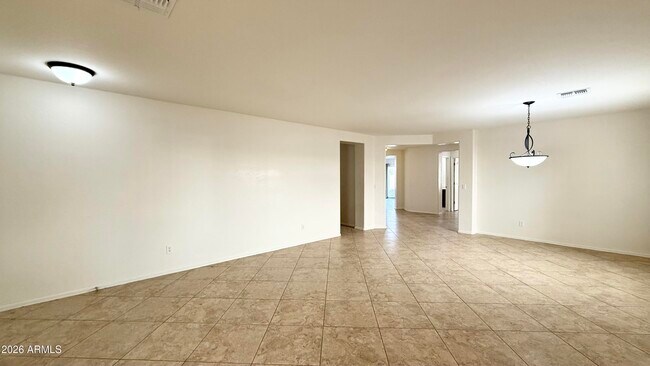 Building Photo - 28072 N Limestone Ln