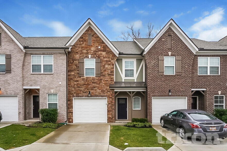 Building Photo - 139 Hickory Station Ln