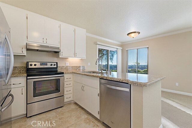 Building Photo - 69 Brighton Pl