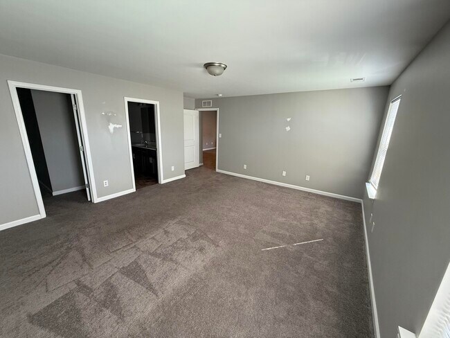 Building Photo - 2325 Tanksley Way