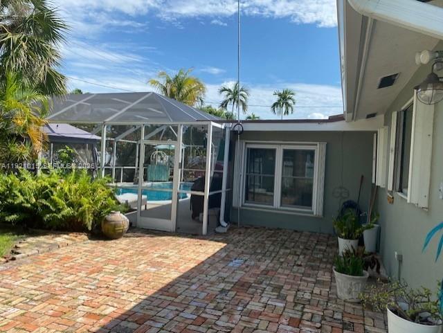 Building Photo - 428 N Crescent Dr