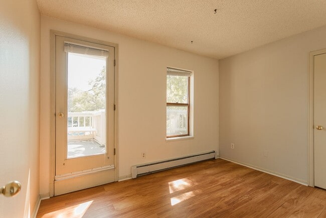 Building Photo - 1631 19th St