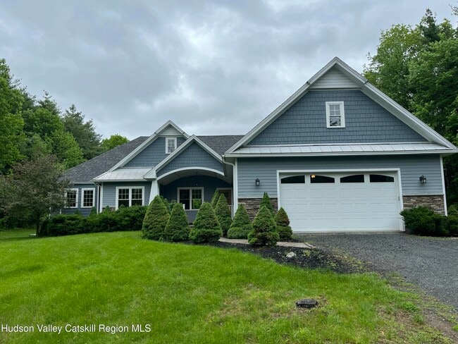 Primary Photo - 231 Wallace Rd