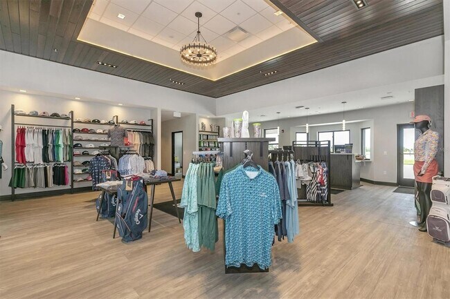 Building Photo - 12550 Galapagos Ct