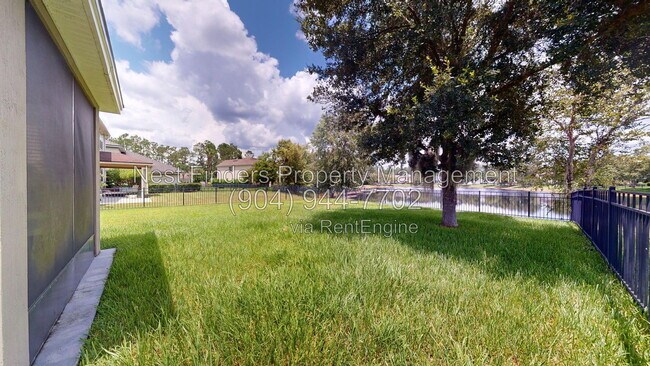 Building Photo - 112 Woodfield Ln