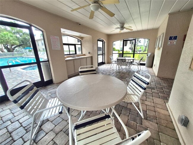 Building Photo - 3025 Bonaventure Cir