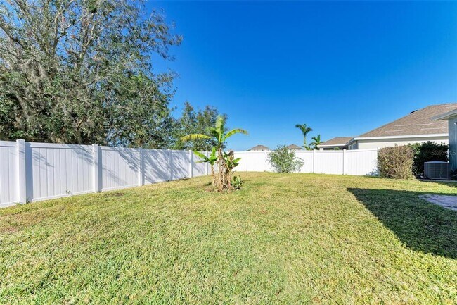 Building Photo - 7807 110th Ave E