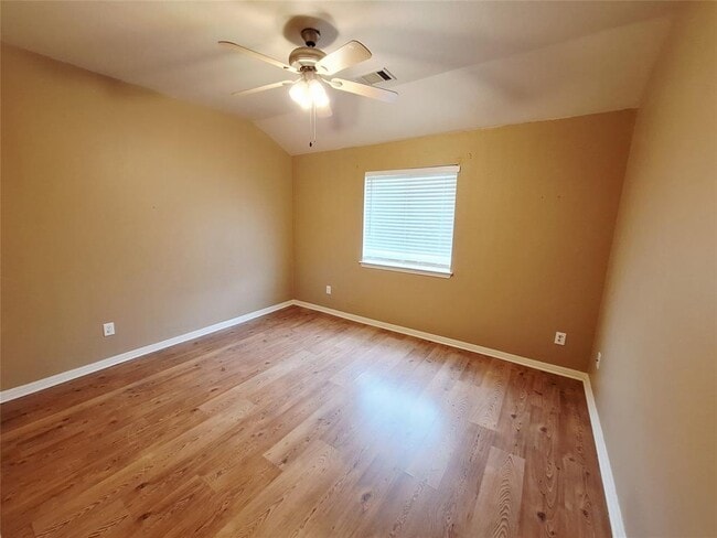 Building Photo - 2122 Wheaton Trail