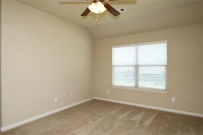 Building Photo - 8902 Finnery Dr
