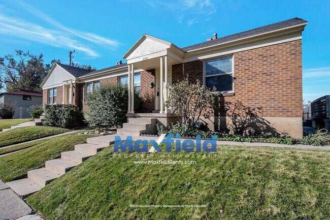 Building Photo - LEASE SPECIAL ! Sugarhouse Bungalow 2 BD 1 BA 1GA - 1500+ sq ft