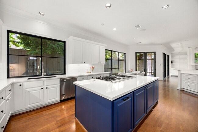 Building Photo - 111 N Wynden Estates Ct