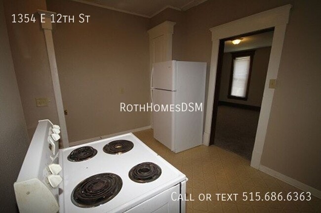 Building Photo - 1354 E 12th St