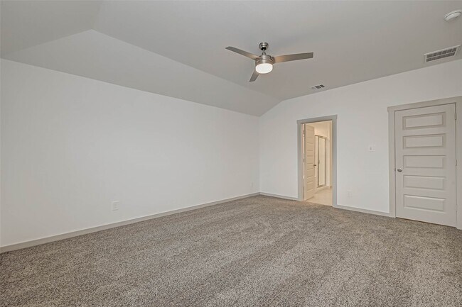 Building Photo - 3418 Lake Landing Ln