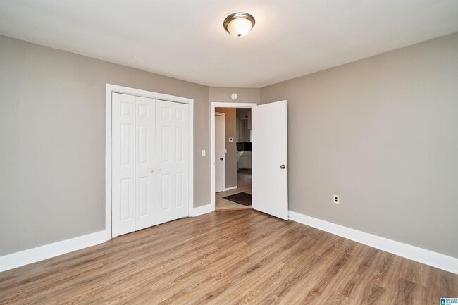 Building Photo - 305 Rose Hill Rd