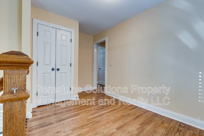 Building Photo - 3012 Americus Dr