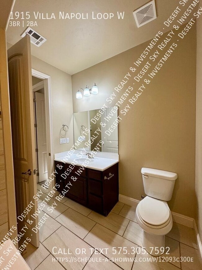 Building Photo - 1915 Villa Napoli Loop W